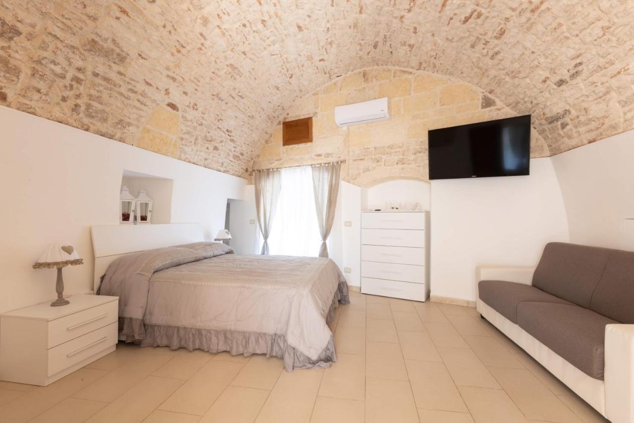 B&B La Finestra Sui Giardini Сантерамо-ин-Колле Экстерьер фото