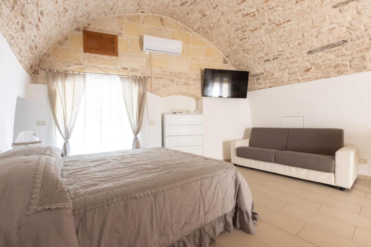 B&B La Finestra Sui Giardini Сантерамо-ин-Колле Экстерьер фото