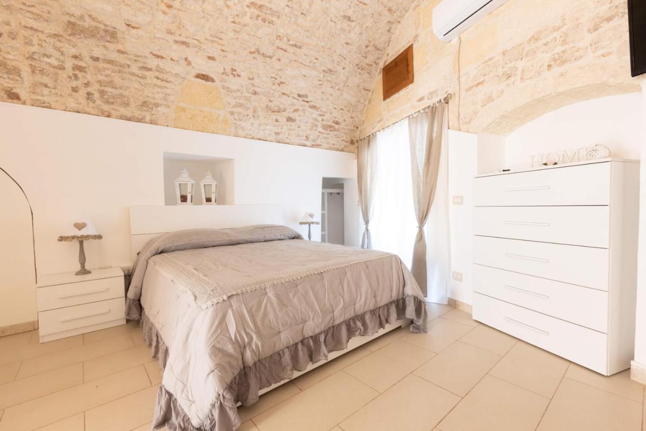 B&B La Finestra Sui Giardini Сантерамо-ин-Колле Экстерьер фото